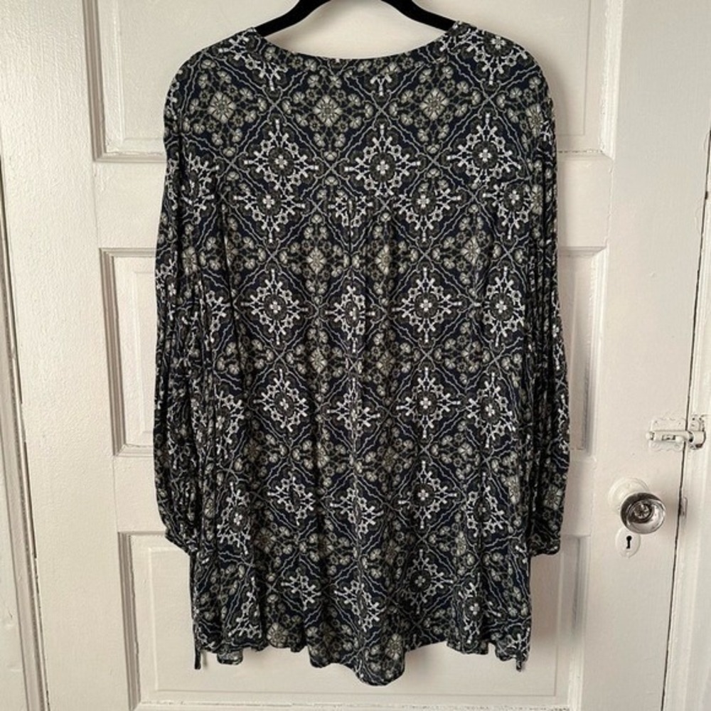 3/$20 💥 Westport Women's Paisley Floral Peasant Top Flowy V-Neck Boho Indie 3X - Picture 3 of 16